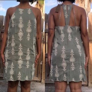 NWT: Francesca’s Mint Green Dress